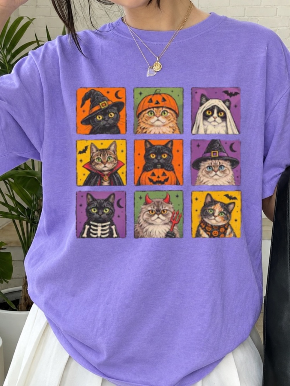 Comfort Colors Spooky Cat Costumes Graphic Tee - Picture 2 of 3